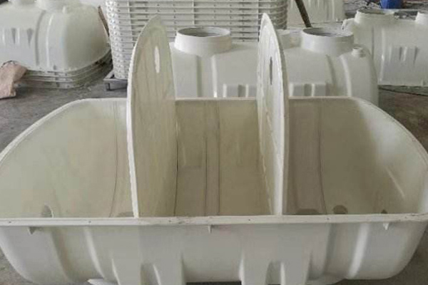 購(gòu)買(mǎi)SMC玻璃鋼模壓化糞池需要多少錢(qián)