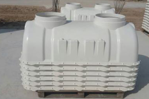 怎么來判斷一個(gè)玻璃鋼模壓化糞池廠家的實(shí)力怎么樣